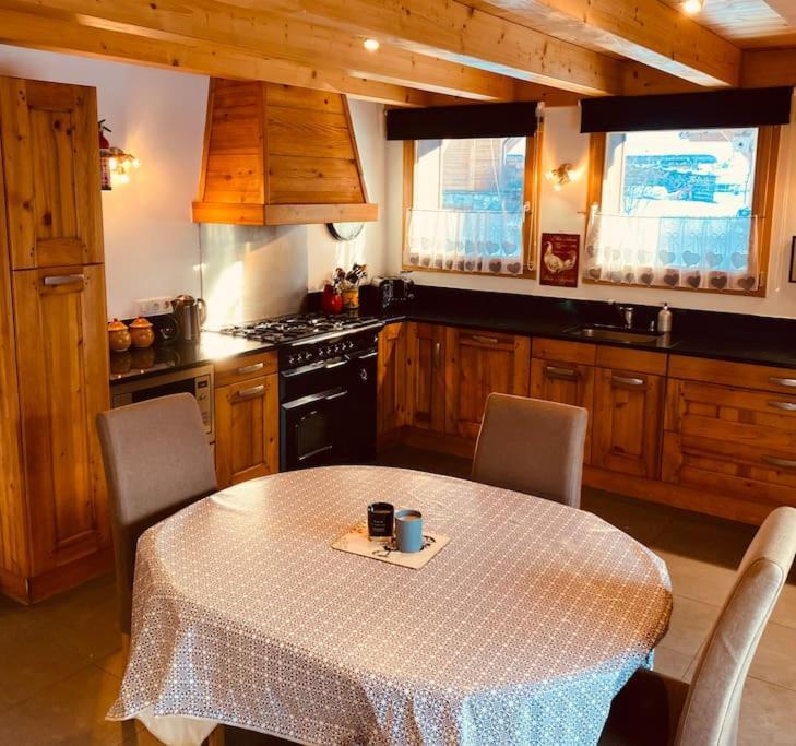 Chalet La Grange Seytroux Buitenkant foto
